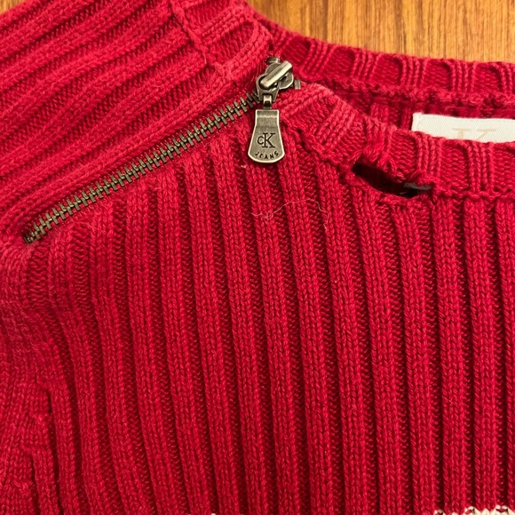 Calvin Klein Sweater - Picture 5 of 5